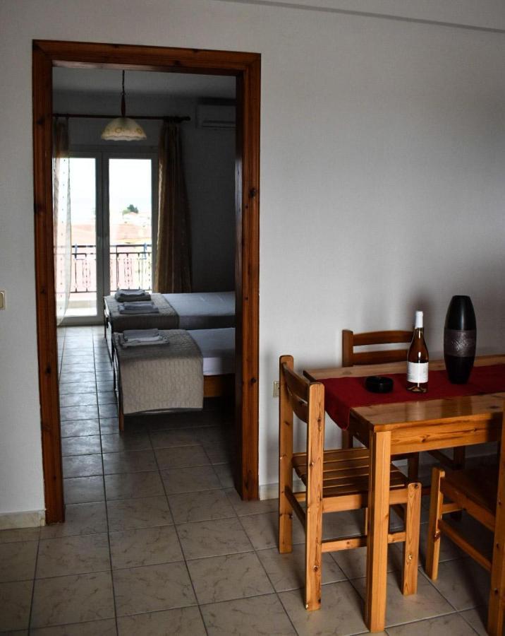 Apartamento Little Lepanto Afytos Exterior foto