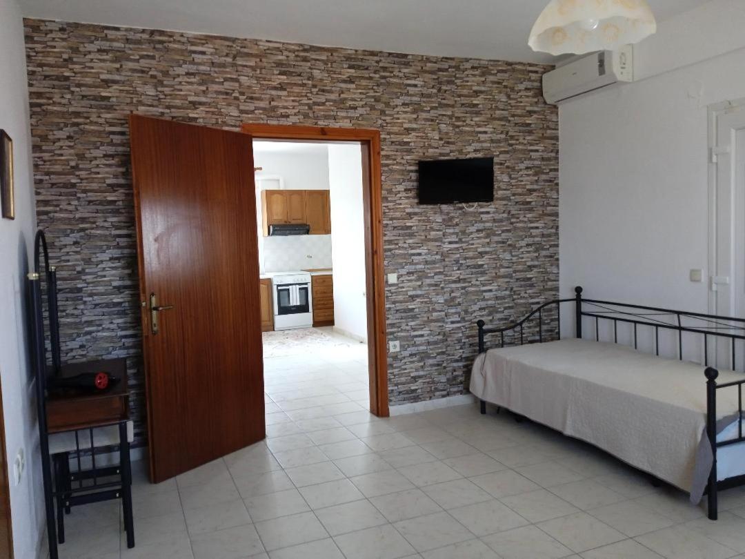 Apartamento Little Lepanto Afytos Exterior foto