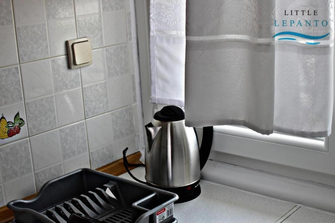 Apartamento Little Lepanto Afytos Exterior foto